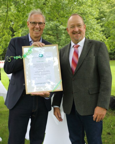 35Jahre IfBPfl Stobbe Schenkungsurkunde 20250801 400x500