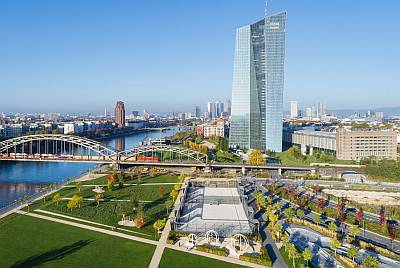 Koenigsteaser 260319 68JT hafenpark frankfurt 400x268