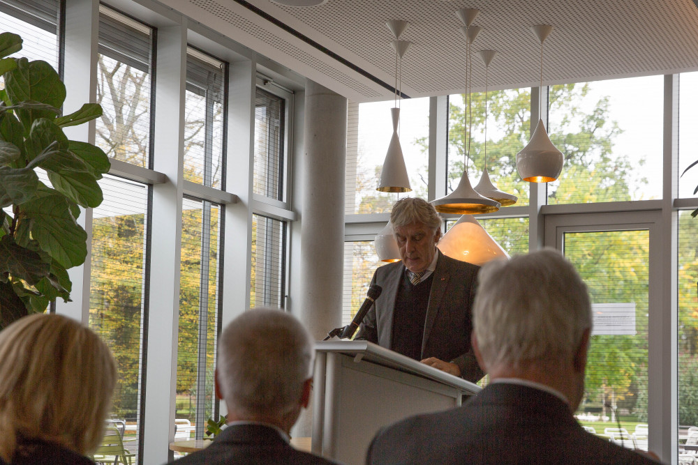 Goldener_Ginkgo_171023_054